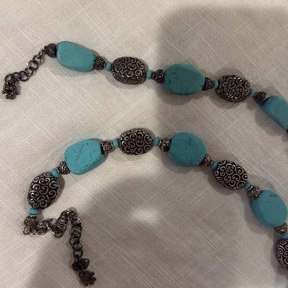 Brighton Turquoise and Silver chunky Necklace and bracelet set - Picture 3 of 4